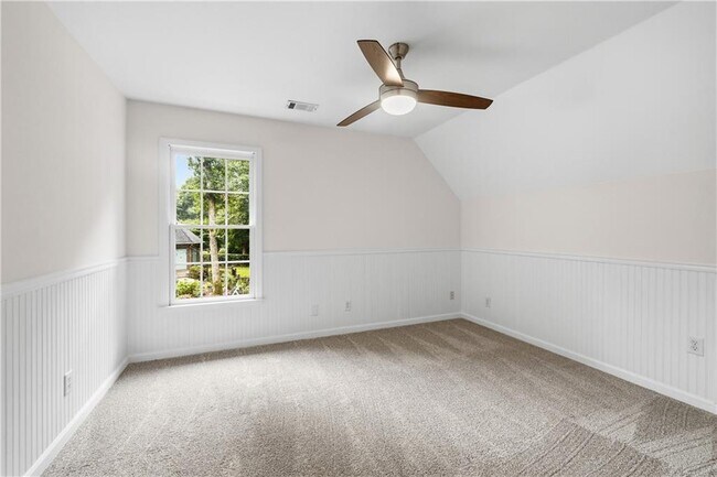 Building Photo - 2530 Wellsley Ln