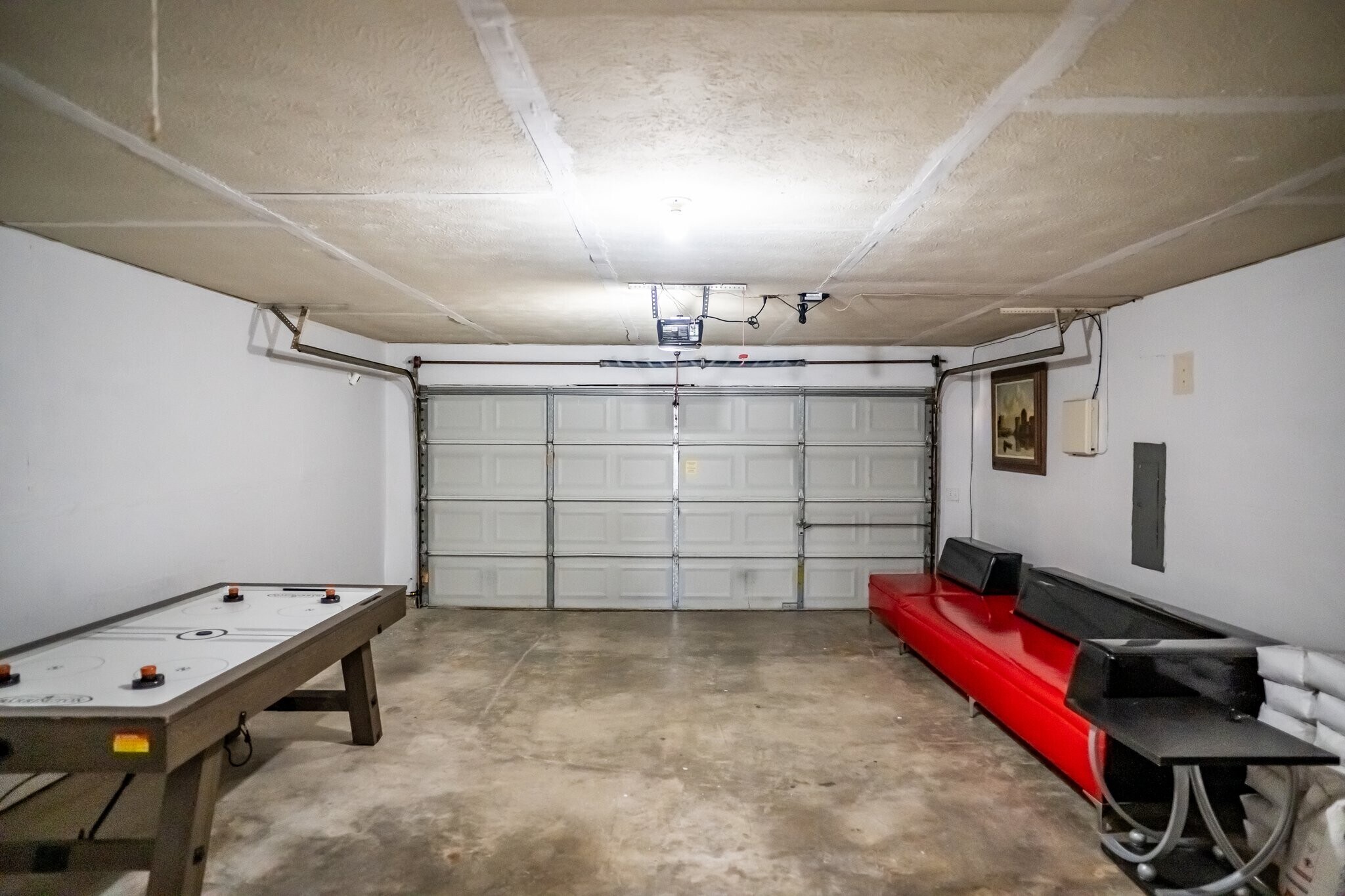 Building Photo - 3706 Bishop Hill Dr