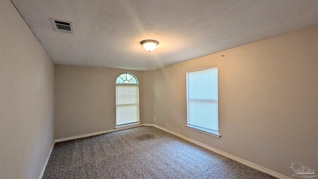 Building Photo - 3500 W Cervantes St