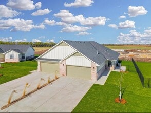 Building Photo - 2436 Pronghorn St