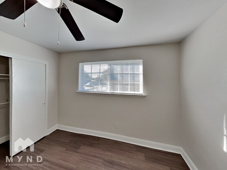 Building Photo - 11362 Quail Run St