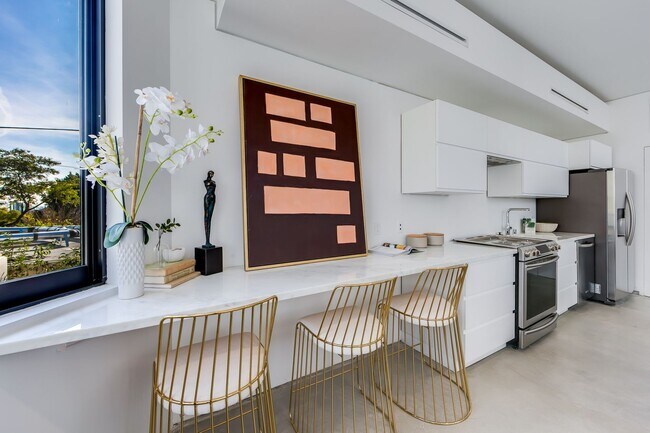 Building Photo - Architectural 1-Bed Designer Residence wit...