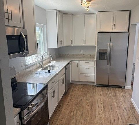 Building Photo - Home with office