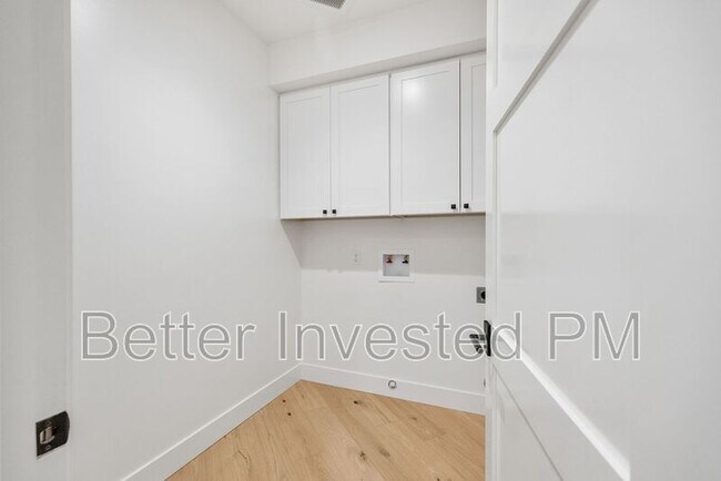 Building Photo - 2012 Eagle Ct