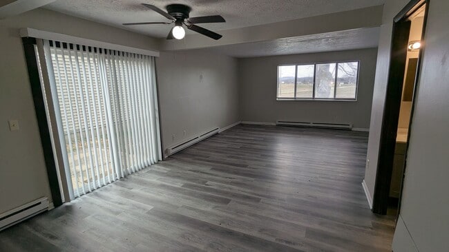 Building Photo - MN Cedar Village (801)