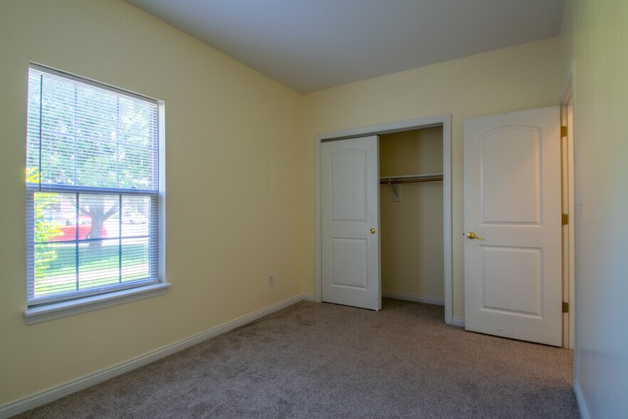 Building Photo - 4259 Eclipse Way