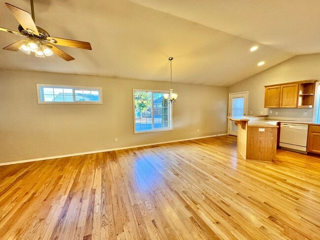 Building Photo - Fantastic Ranch Home in Battleground with ...