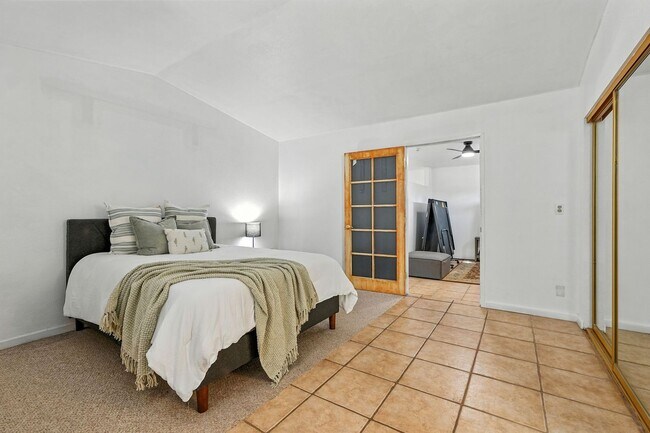 Building Photo - Single-Story 3 Bedroom Home in Quiet El Do...