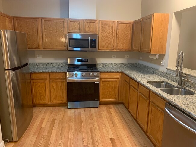 Building Photo - 1777 Concord Dr