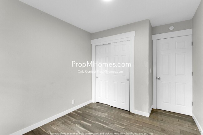 Building Photo - Updated Three Bedrom Home in Brentwood-Darlington!