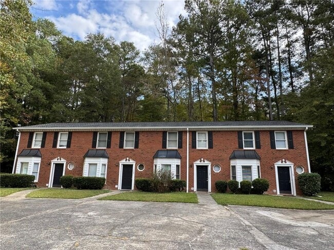 Primary Photo - 1105 Booth Ct SW