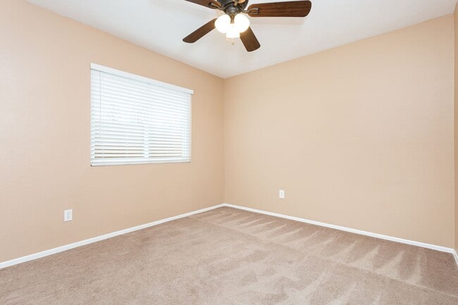 Building Photo - Beautiful Home in Mira Mesa