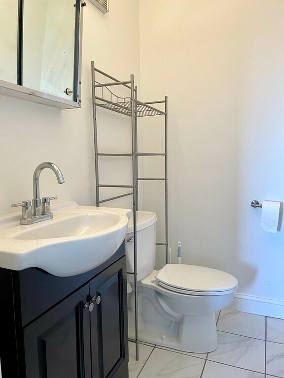 Building Photo - 308 Quarry St