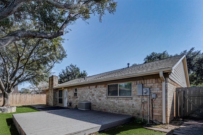 Building Photo - 21602 Park Downe Ln