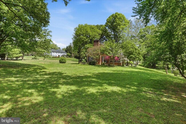 Building Photo - 1034 Walker Mill Rd