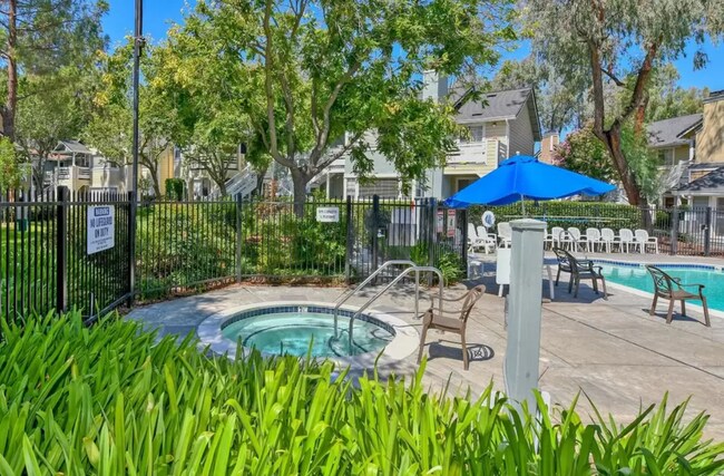 Building Photo - 2915 N Texas St