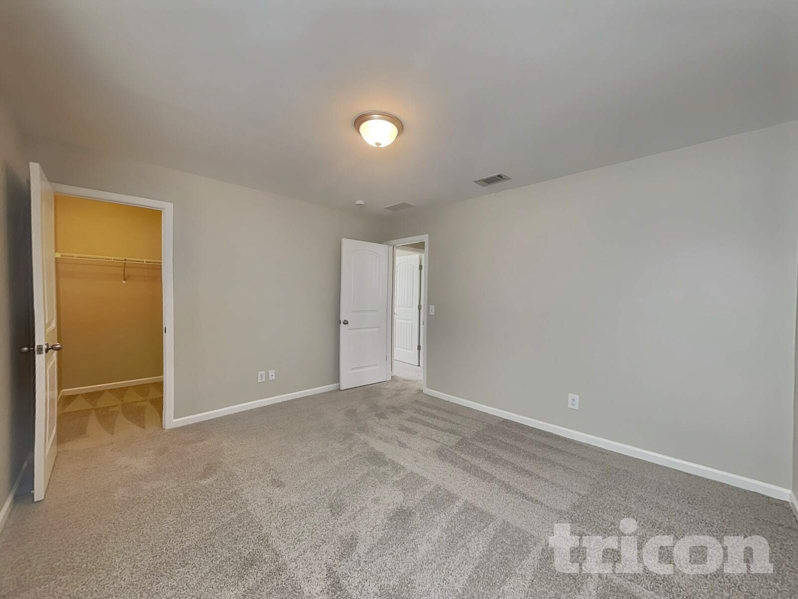 Building Photo - 703 Bench Ln