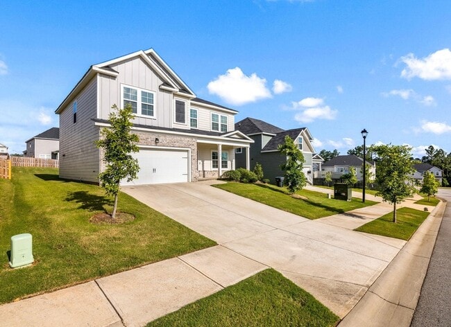 Building Photo - 3580 Hilltop Trl