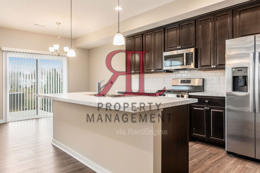 Building Photo - 6334 Angelica Way