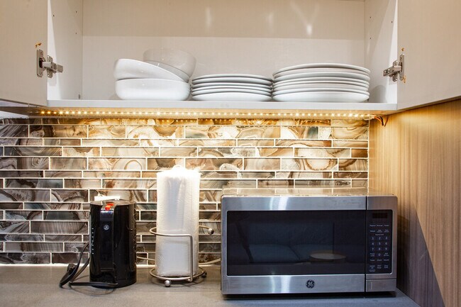 Building Photo - 30 NY-25