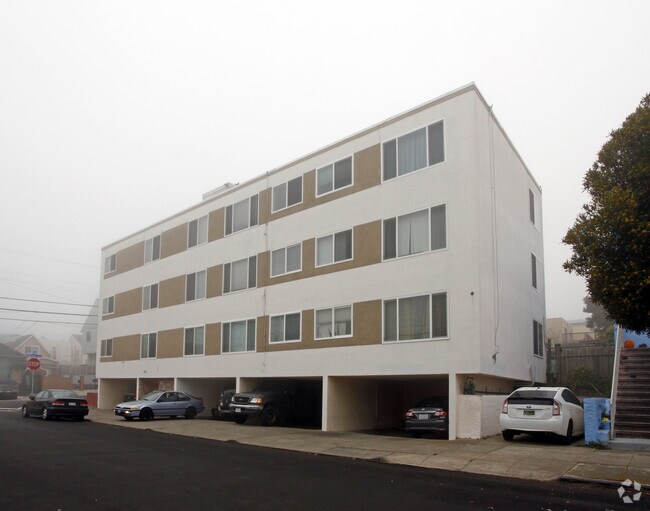 Primary Photo - 501 San Diego Ave