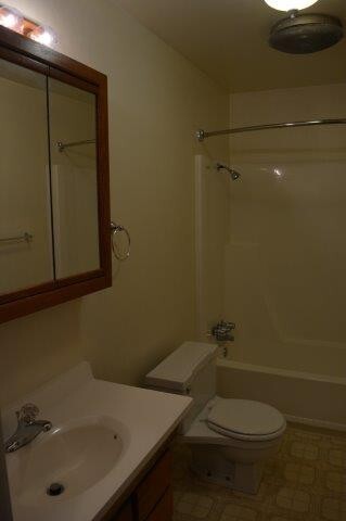 Building Photo - Myrtletown! Spacious 4 bedroom, pet friendly