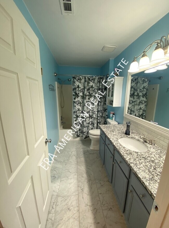 Building Photo - 7226 Zoe Cir