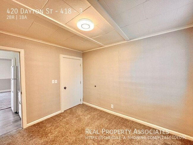 Building Photo - 420 Dayton St