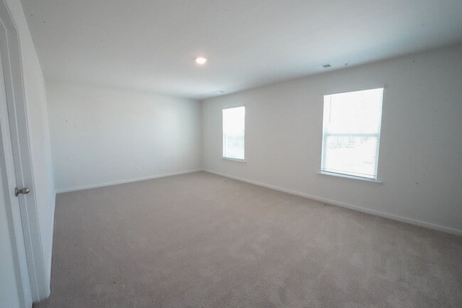 Building Photo - Available Soon!