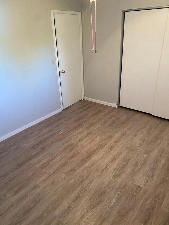 Building Photo - $300 OFF FIRST MONTH | $1162 | 2BR/1BA 4Plex located near Valley Hi Golf Course in Colorado Springs