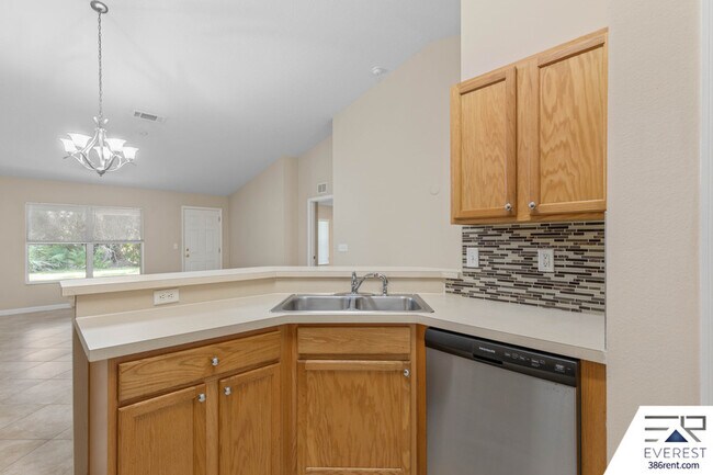 Building Photo - 51 Seaton Valley Path