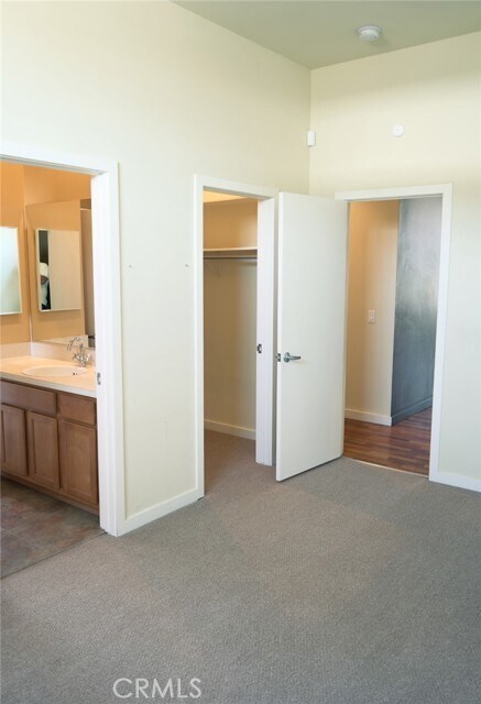 Building Photo - 60055 Overture Dr
