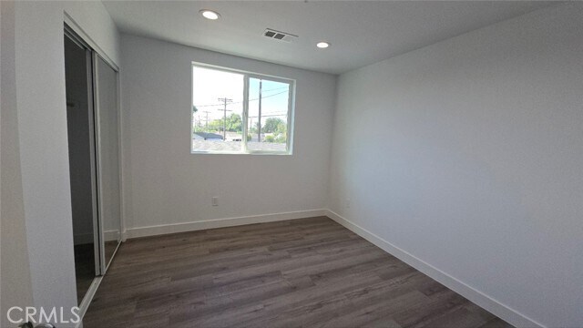 Building Photo - 10415 Avalon Blvd