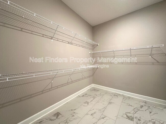 Building Photo - 11176 Engineering Way