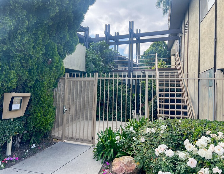 Entrance - 18400 Malden Street Apartments
