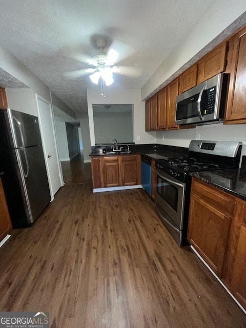 Building Photo - 6420 Pinebark Way