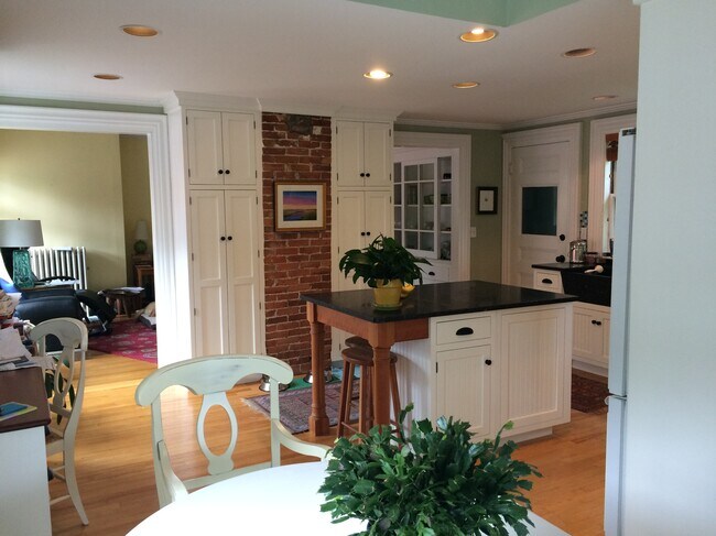 Kitchen - 10 Orchard St