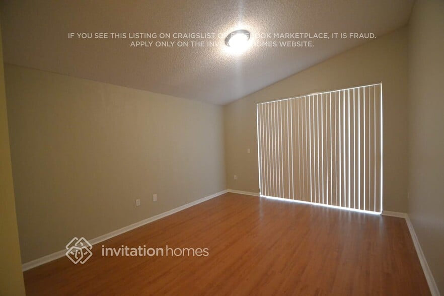 Building Photo - 1457 NW 156th Ave