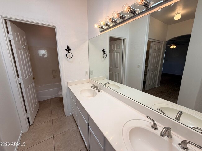 Building Photo - 7489 W Denaro Dr