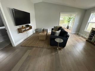 Building Photo - 2908 W San Rafael St