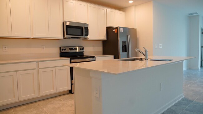 Building Photo - 2331 Burney Fls Ln