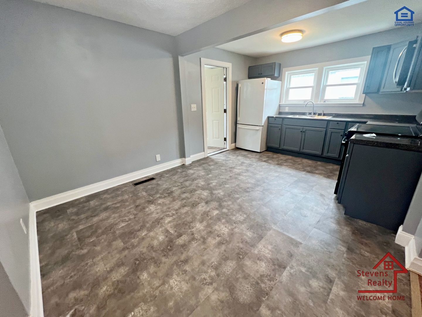 Building Photo - 2018 Walker Ave