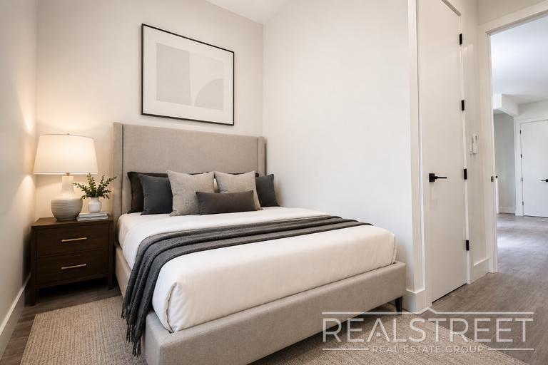 Building Photo - BRAND NEW SPACIOUS Flex 2 Bed Duplex in Bed Stuy!