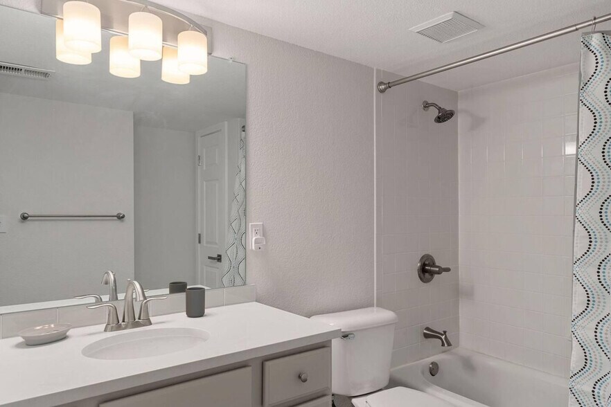 Building Photo - 2667 Whitetail Cir