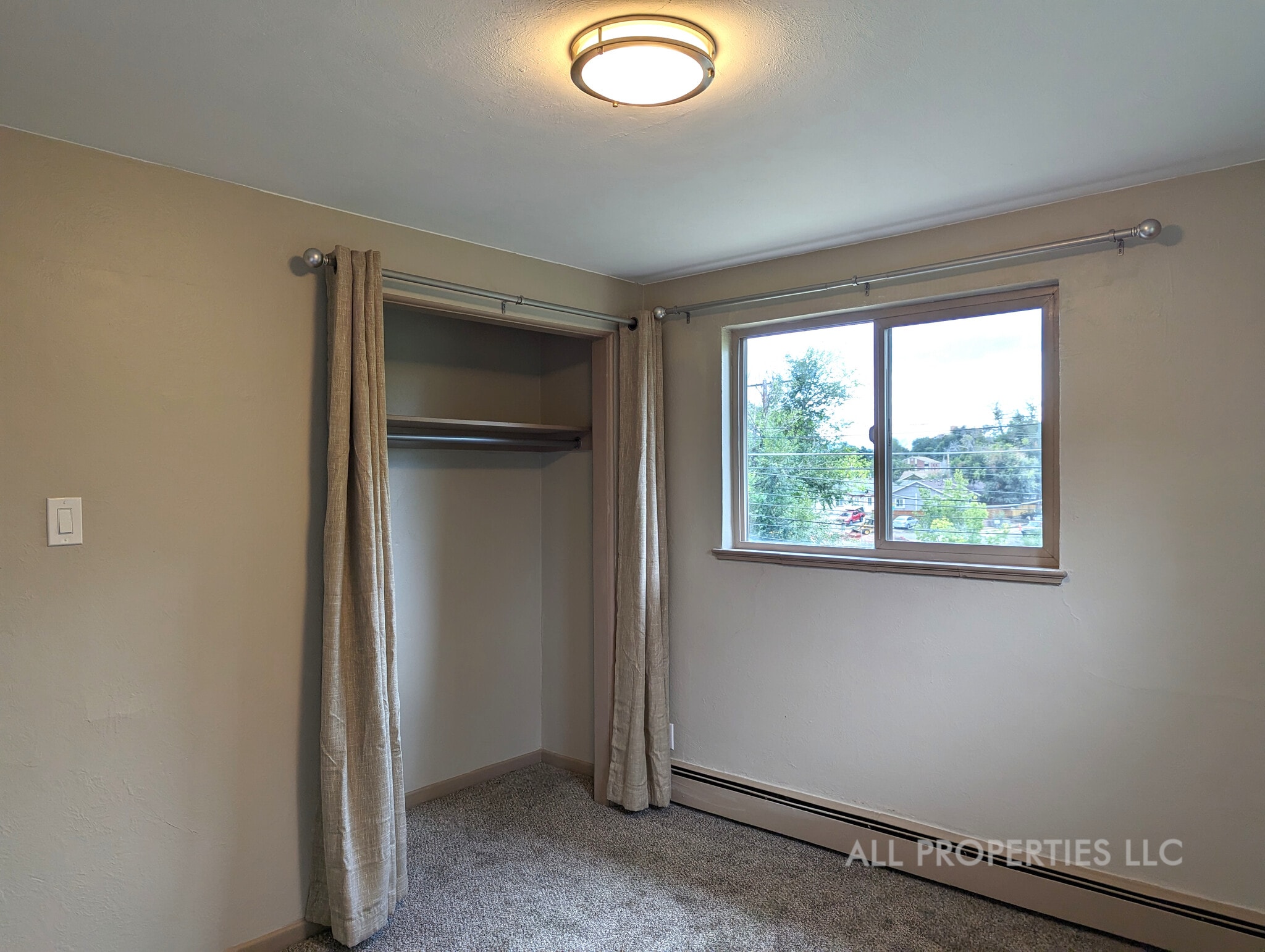 2nd Bedroom - 1005 Newton St