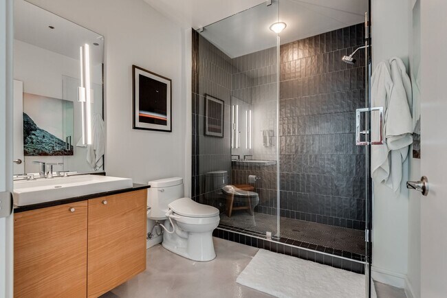 Building Photo - Newport Lofts 1502