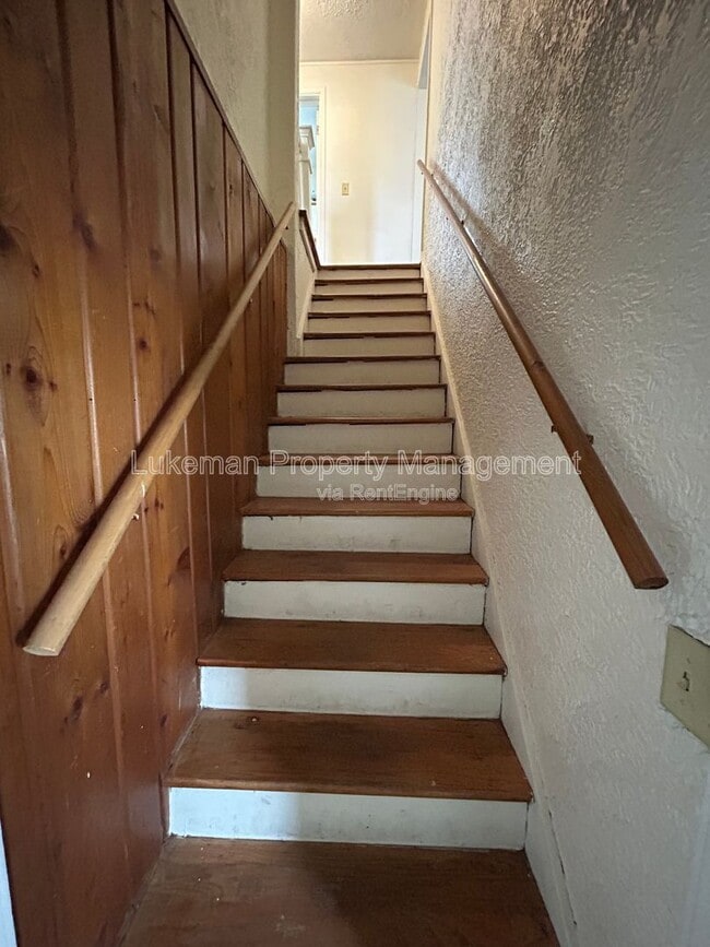 Building Photo - 3013 Portage Street