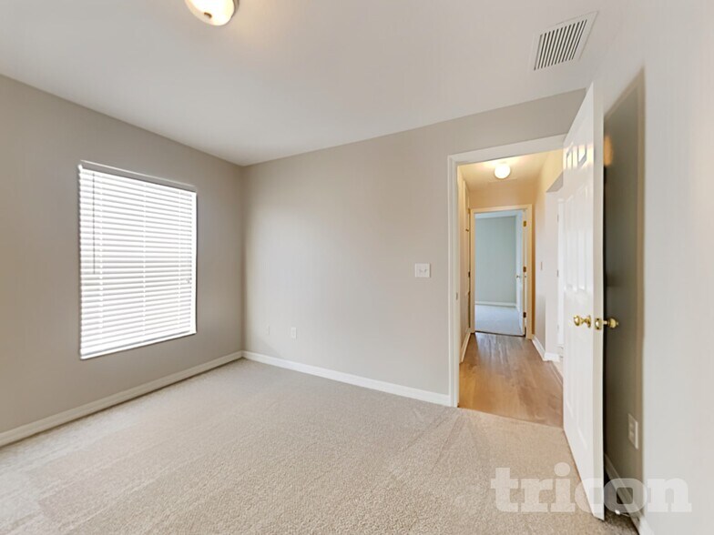 Building Photo - 12010 Hampshire Field Ct