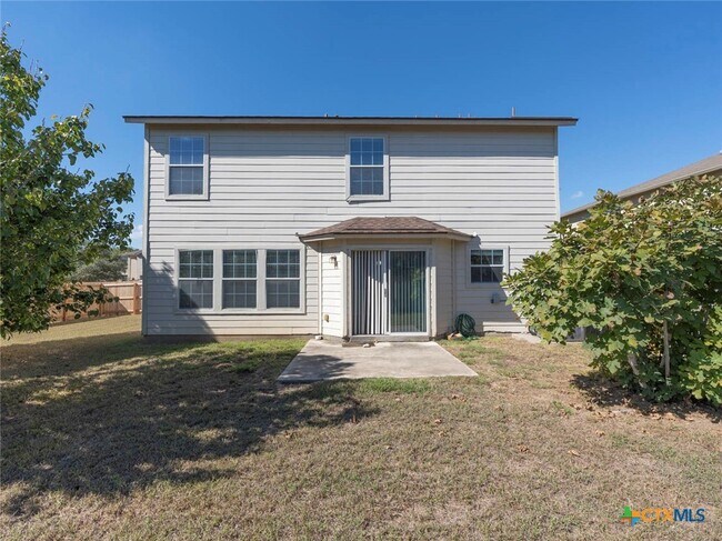 Building Photo - 424 Copper Hill Dr