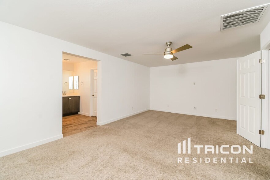 Building Photo - 4811 S Nageli